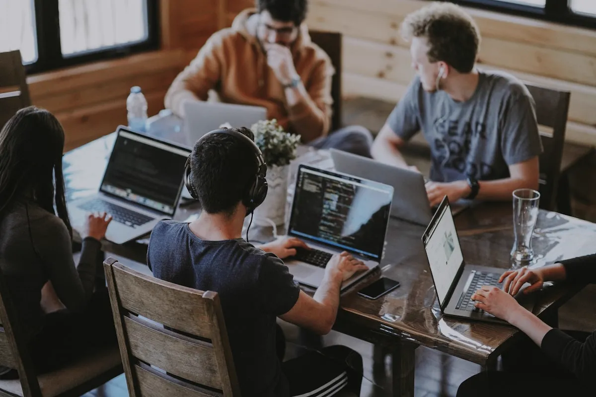 Få förändring att hända — hands-on AI-hackathon för ledare och förändringsledare i Luleå